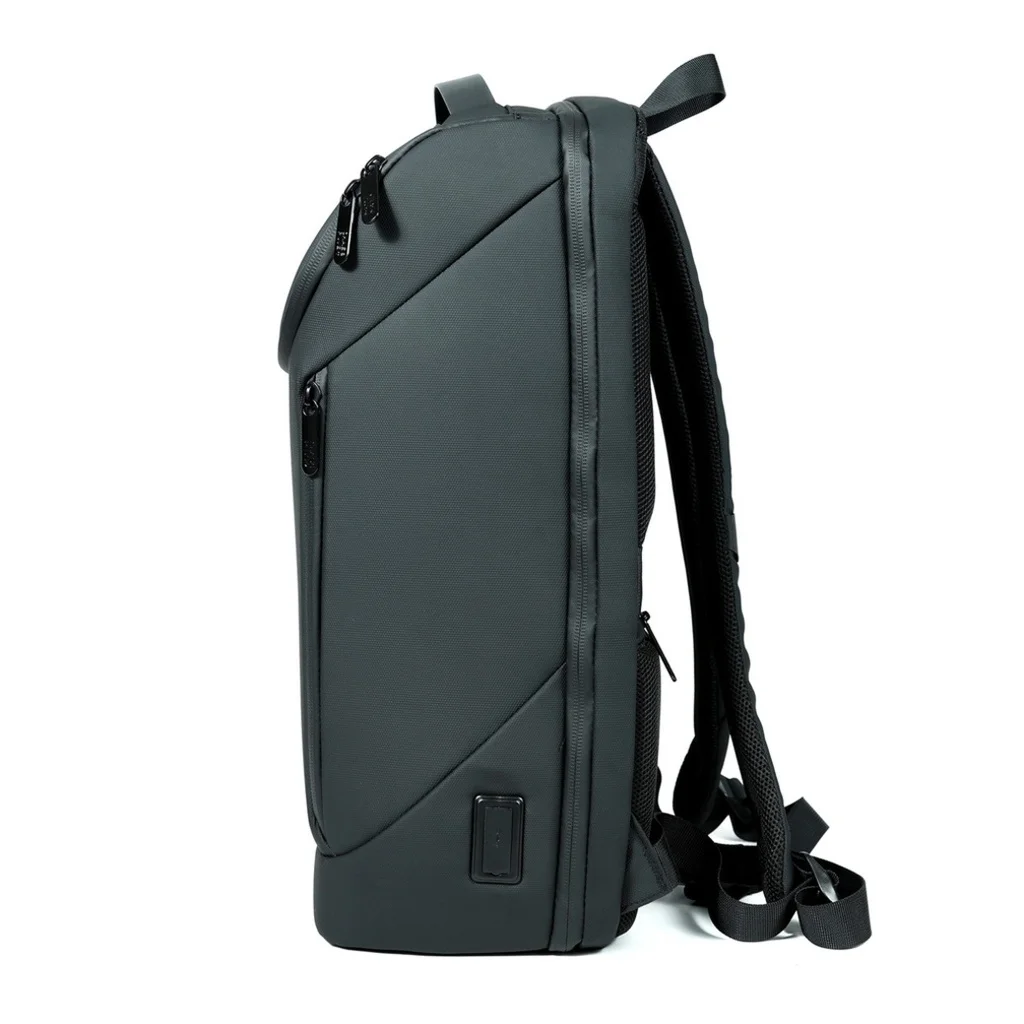 CHASE PLUS Backpack TRAFFORD - Image 3