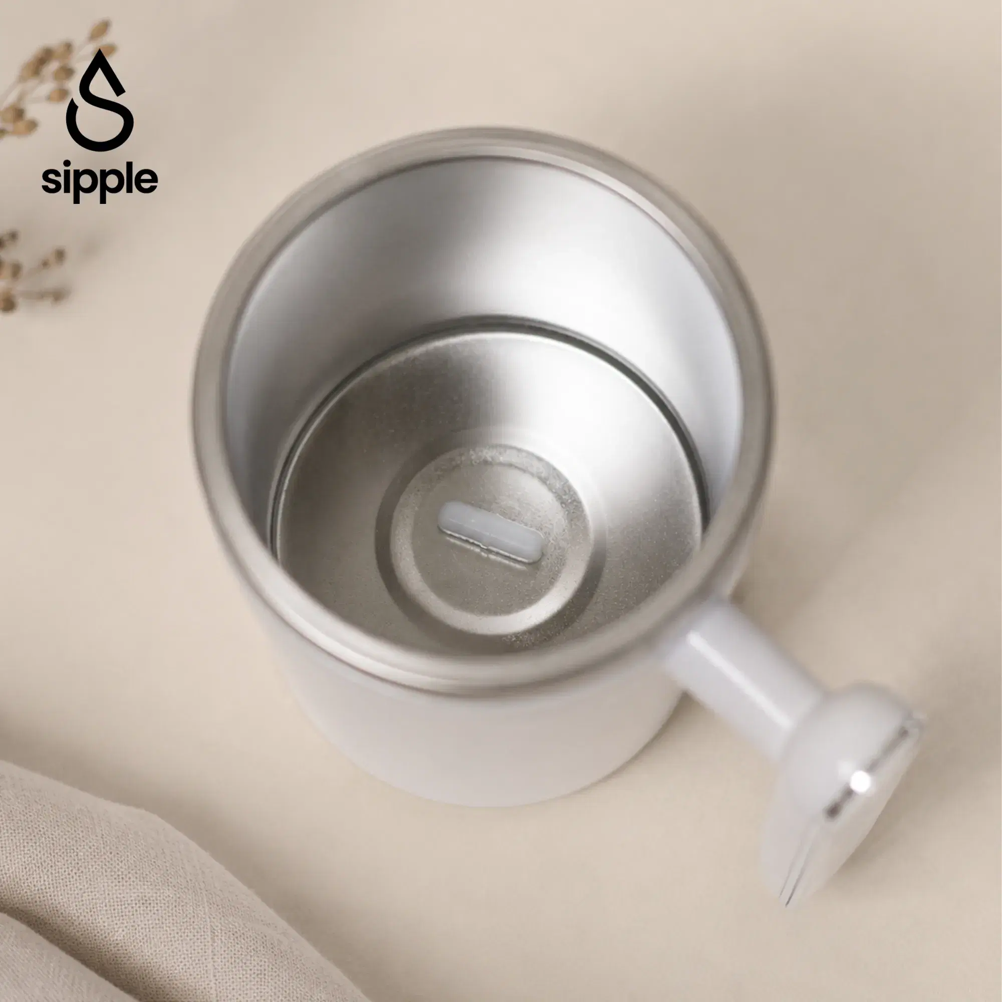 Portable Electric Shaker Bottle 700ml - Image 2